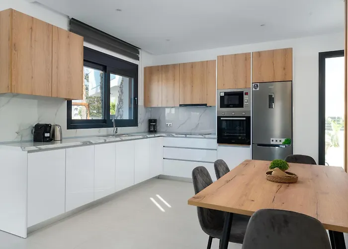 Villa Davlakos Eve Kremastí