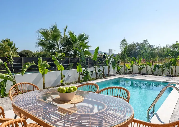 Davlakos Eve 클레마스티